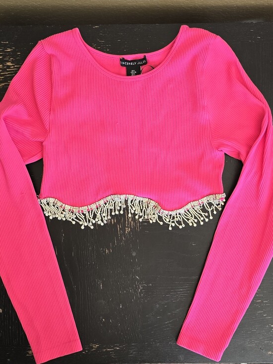 Sincerly Jules Tops - NWT Sincerely Jules Bright Pink Long Sleeve Beaded Crop Top Womens Sz Large